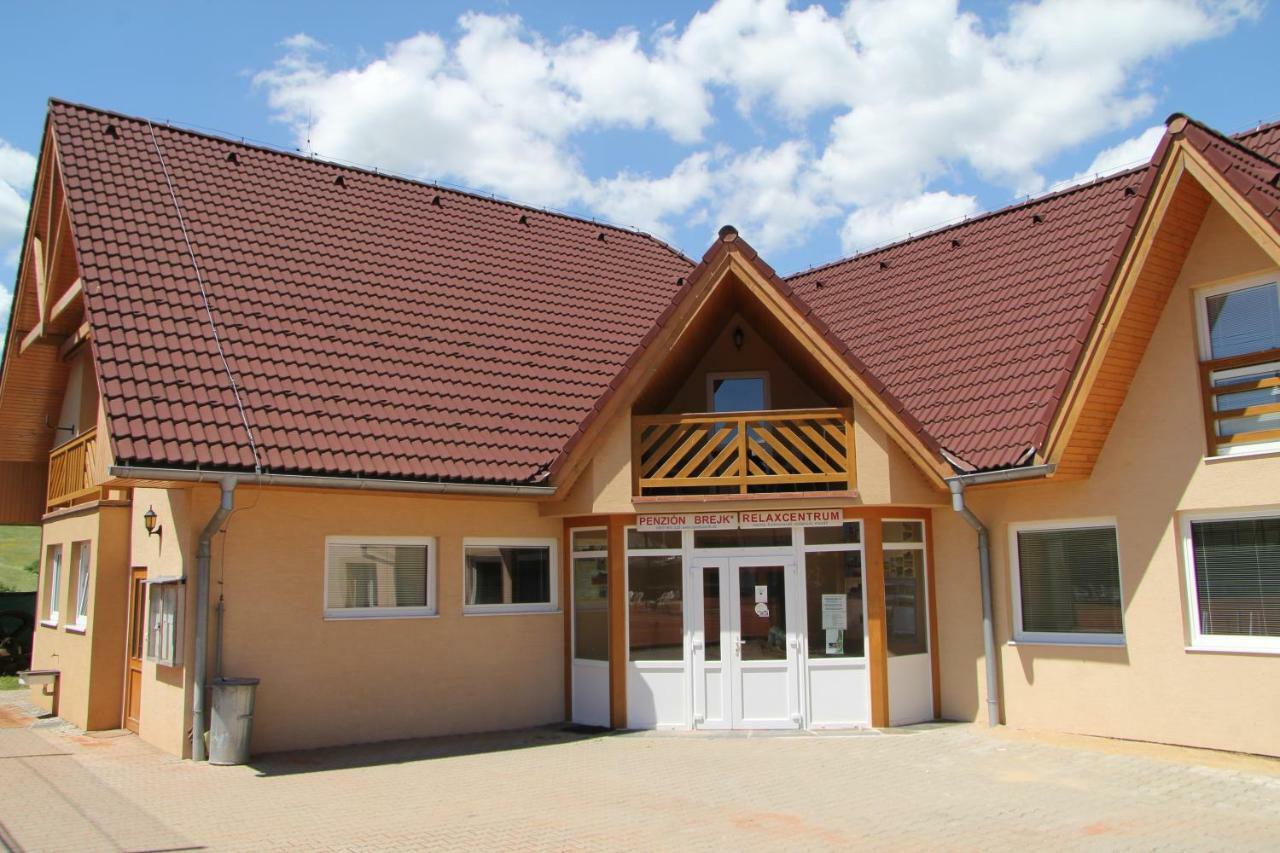 Penzion Brejk Liptovske Sliace Exterior photo